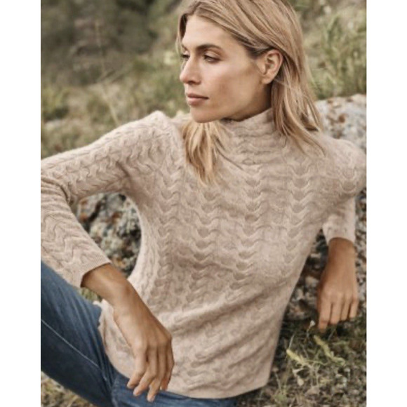Garnet Hill 100% Cashmere Cable Knit Turtleneck Pullover Sweater Small Peach - Picture 1 of 15
